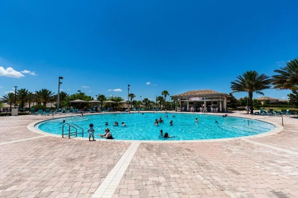 Holiday home 6 Bedrooms- 5 Bathrooms- Champions Gate 1593 Fd Davenport United States